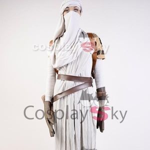 Star Wars VII: The Force Awakens Rey Cosplay